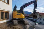 Kurzheckbagger ECR 145 DL Bild 0